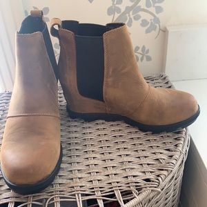 Sorel wedge booties